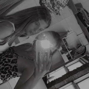 Meet your Posher, Lilly